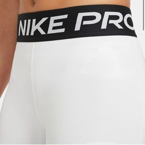 Brand New Nike Pro 3” shorts